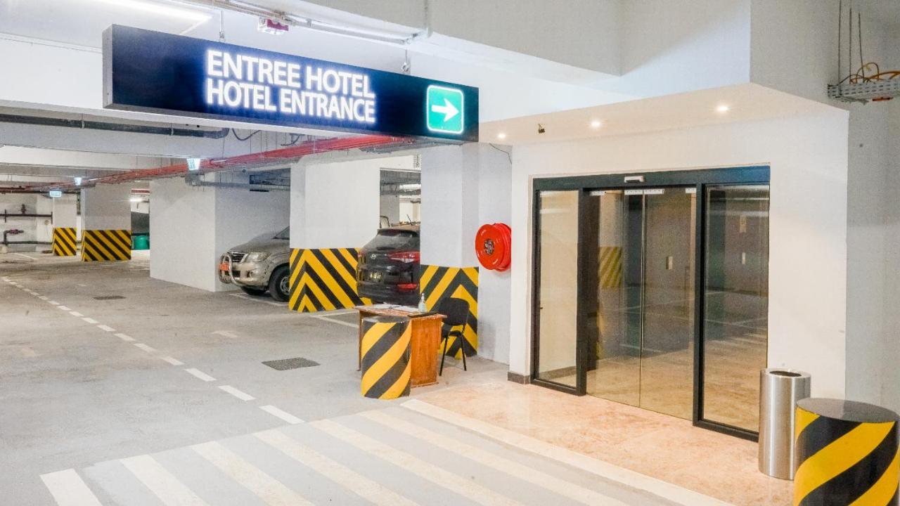 Yaoundé Star Land Hotel Bastos מראה חיצוני תמונה